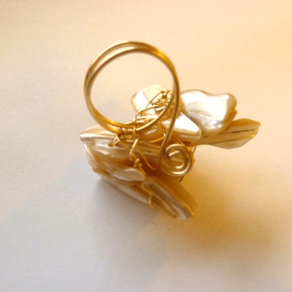 Pearl Mother Ring, Hand Made, Golden PearlRing - Picture 3 of 7